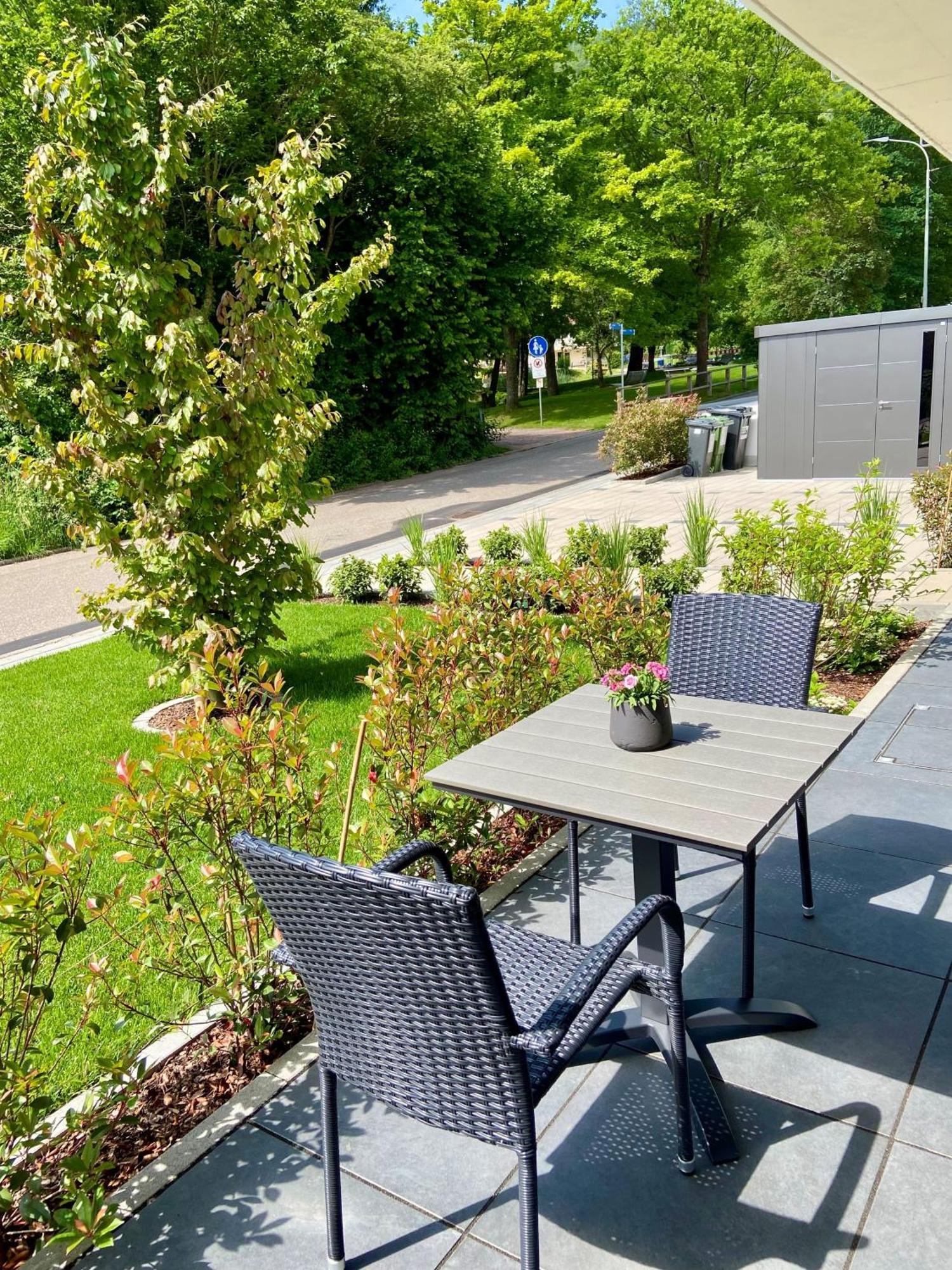 Halbstueck - Ferienwohnungen Am Kropsbachpark Sankt Martin Bagian luar foto